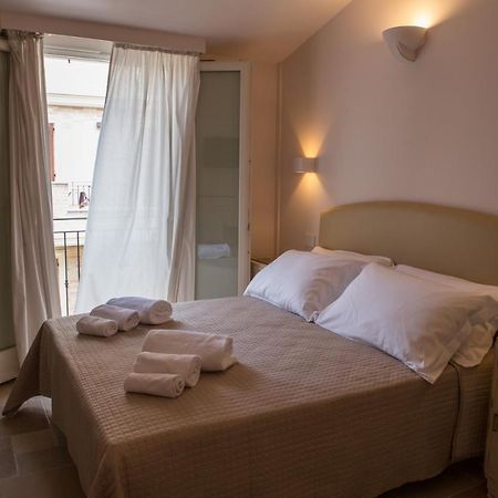 B&B Borgo Marinaro Порто-Сан-Джорджо Екстер'єр фото
